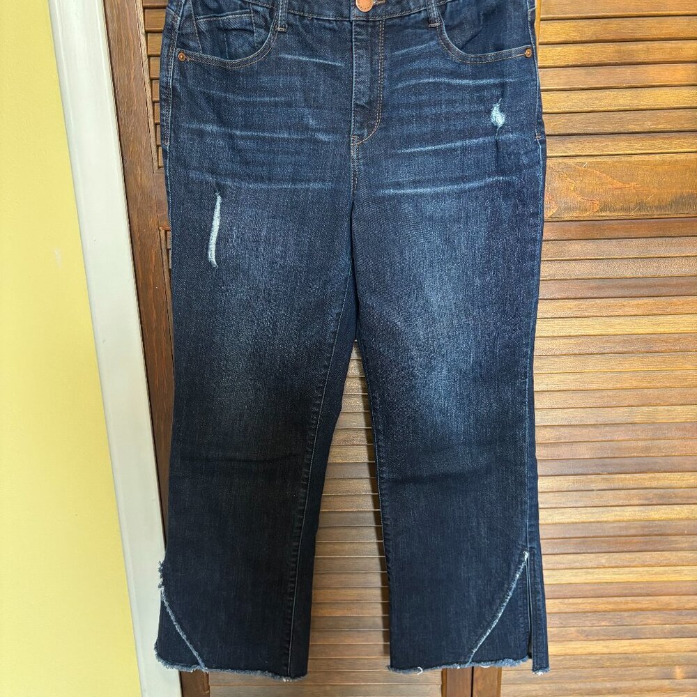 Wit & Wisdom flare boot opening with rough hem size 8